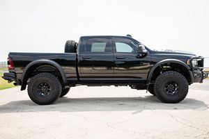 RAM 2500 AEV Prospector XL 4x4 2024, faible kilométrage, boîte de vitesses automatique, direction à gauche, pneus R20, état sombre - Product Image 4