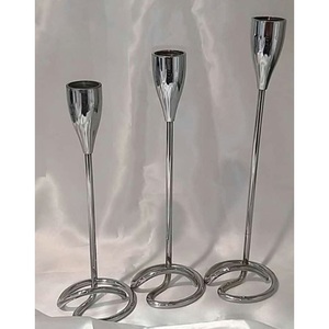 Candelabro de plata de Metal de calidad superior diseño único decoración del hogar portavelas accesorios de mesa candelabro para la venta - Product Image 3