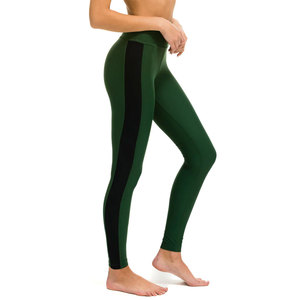 Leggings pour femmes, hautement extensibles, confortables et respirants, avec logo sur la taille, unis, pour adultes, design personnalisé, vente en gros - Product Image 3