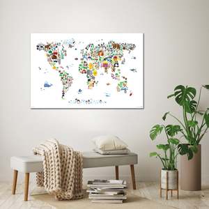 Mapa del mundo para raspar de Michael Tompsett, póster de viaje con temática animal de Weltkarte - Product Image 3