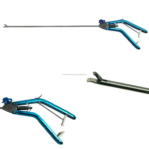 Portaagujas Laparoscópico de Mandíbula Curva, Eléctrico, Reutilizable, de Acero Inoxidable, Instrumento Quirúrgico con Certificación CE, para Uso Hospitalario y Clínico - Product Image 1