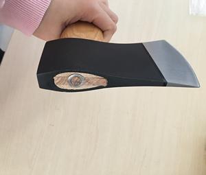 Venta al por mayor personalizada de alta calidad OEM ODM servicio profesional Damasco hacha hachas de tala de acero y hacha con mango de madera - Product Image 6