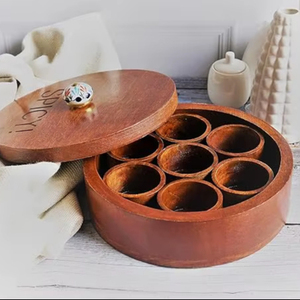 กล่องเครื่องเทศที่ทำจากไม้พร้อมด้วยงานทองเหลืองและกล่องเครื่องเทศทำจากไม้แกะสลักหรูหราทำด้วยทองเหลืองโบราณสำหรับงานหัตถกรรมโซนส่งออก - Product Image 1