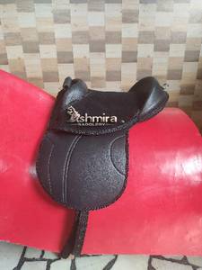 Silla de Doma Inglesa Premium Hecha a Mano de Alta Calidad para Niños, Modelo Pad Cub ASHMIRA EQUESTRIAN, Tamaños Personalizados, Precio al por Mayor, Gran Venta - Product Image 3