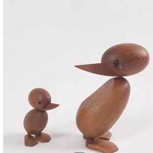 Artesanías modernas de madera diseñadas para tallar animales de pájaros de madera maciza a la venta - Product Image 4