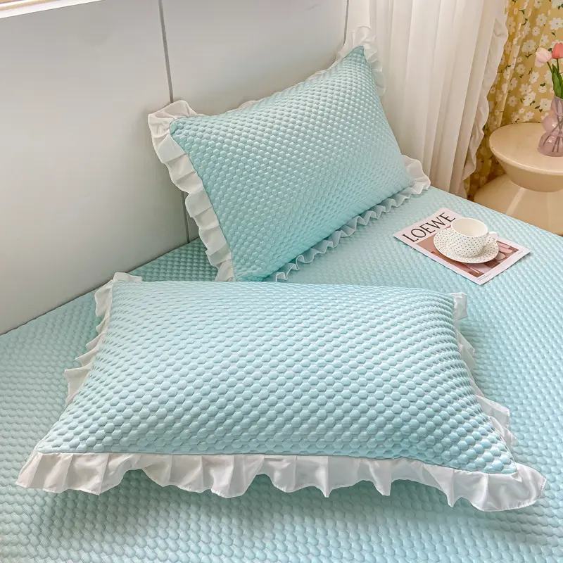 Wholesale Lace Pillowcase Cool feeling silk 3D Massage Ice Bean Bean Pillowcase Breathable Pillow Cover