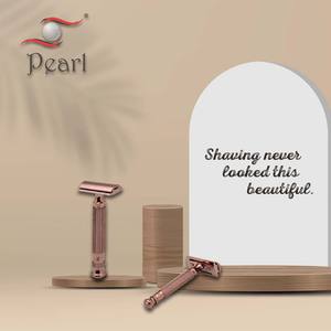 Rasoir classique moderne de haute qualité pour hommes de tous âges Styling exquis et produits de toilettage formulés - Product Image 2