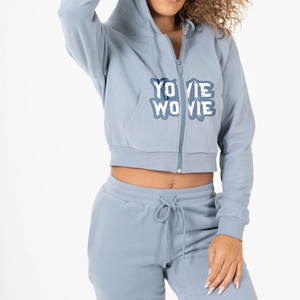 Crop Top Hoodie Short Jogger Outfits Ropa de mujer Sudadera con capucha recortada y pantalones cortos Conjunto 100% de algodón personalizado para mujer Conjunto informal para mujer - Product Image 5