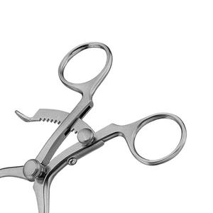 Rétracteur chirurgical manuel en acier inoxydable à pointe arrondie 3x4, auto-retenant, réutilisable pour une rétraction tissulaire contrôlée en chirurgie générale - Product Image 6