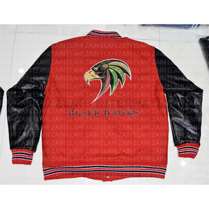 Chaqueta universitaria de lana roja con mangas de cuero negro/Chaqueta universitaria de lana negra Lisa personalizada/Chaqueta universitaria Letterman Manga de cuero - Product Image 2