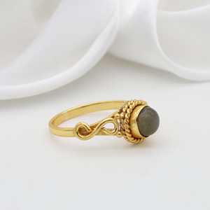 Anillo de boda de mujer chapado en oro de 18 quilates hecho a mano de último estilo, piedra lunar gris, piedras preciosas, joyería de compromiso, nuevos anillos de moda - Product Image 3