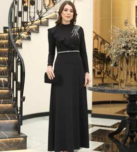 ชุดอาบายะแบบดั้งเดิมสำหรับผู้หญิง แขนยาว ผ้าไหม งานดีไซน์ระดับพรีเมียม ทำมือ ป้องกันรอยยับ แต่งระบายด้านเดียว - Product Image 2