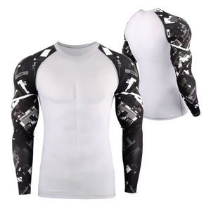 Camiseta de Compresión Sublimada al por Mayor para Mujer, Protección Solar UPF50+, Spandex/Poliéster, Personalizada - Product Image 4