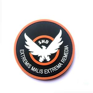 Parches de Goma de Silicona Personalizados con Logotipo de Corazón para Ropa, Insignia, Parche de Goma de PVC 3D - Product Image 1