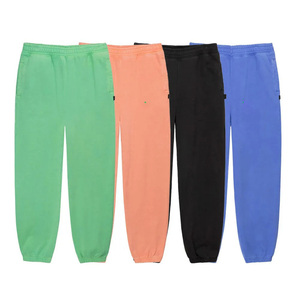 Pantalon de survêtement pour hommes 100% coton imprimé de logo personnalisé en gros - Product Image 1