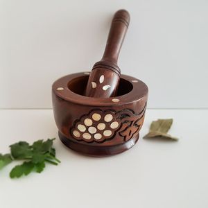 Juego de Mortero y Maja de Madera Maciza |   Acabado Fino Hecho a Mano |   Venta al por Mayor Directa de Fábrica - Product Image 1