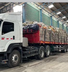 Déchets de jantes en alliage d'aluminium pur à 99,90 %, provenant de voitures d'occasion, comprenant des fils et des tôles d'aluminium. - Product Image 5