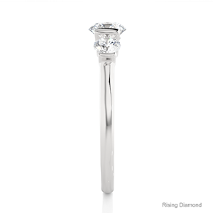 แหวนหมั้นเพชรแบบกลมตัดในแล็บ0.54 CT สีขาวทองของขวัญครบรอบสามชิ้นสำหรับแหวนเพชร CVD ของเธอ - Product Image 3