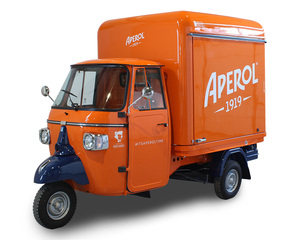 Camion de restauration électrique mobile à trois roues en acier inoxydable résistant à la rouille, remorque de cuisine de rue avec garantie de 3 ans - Product Image 1