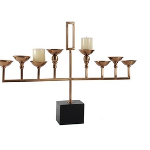 Bougeoir moderne en métal de luxe Décoration de maison élégante Styliste Lightning Design pour mariage Noël Tous les jours Occasions spéciales - Product Image 1