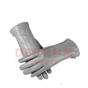 Gants de mode en cuir de haute qualité pour femmes Style uni pour scènes d'extérieur Taux de vente en usine - Product Image 2