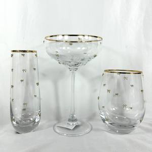 Роскошный бокал шампанского с золотым бантом украшения - Product Image 1