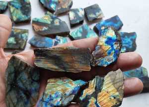 Lot de pierres précieuses en vrac naturelles Multi Flashy Labradorite Slice Cabochon pierres polies pour la fabrication de bijoux - Product Image 2