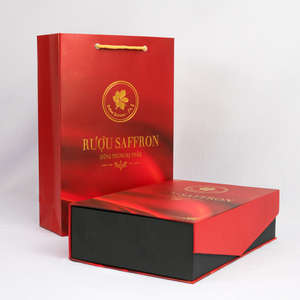 Caja de vino plegable magnética roja personalizada, embalaje de regalo rígido de Vietnam con logotipo elegante hecho a mano y suministro de pedidos a granel - Product Image 2