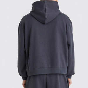 Streetwear Ensemble de survêtements personnalisés pour hommes, 2 pièces, pantalon de survêtement évasé, jogger et sweat à capuche court - Product Image 2