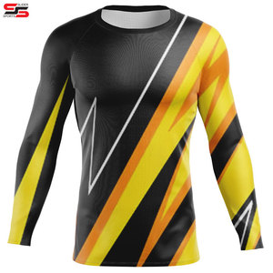 Vente en gros d'éruptions cutanées pour hommes Gym Fitness Professional Rash Guard imprimé par sublimation pour hommes En stock - Product Image 3