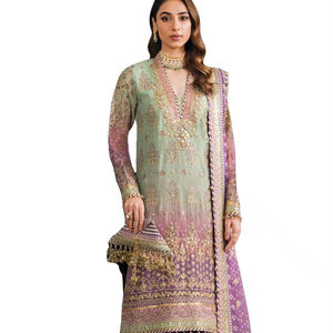 นักออกแบบล่าสุดลําดับงานเย็บปักถักร้อย Georgette เทียมเทียมหนักทํางานชุด Plazzo โดย Fab Zone - Product Image 1