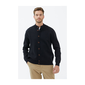 Cardigan d'hiver noir pour homme, pull long coupe asymétrique avec capuche, fermeture à double boutonnage, motif de décoration sur les manches tricotées - Product Image 3