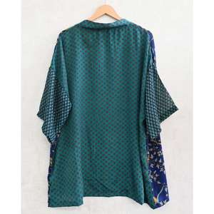 ชุดคลุมกิโมโนผ้าไหมสำหรับผู้หญิงไซส์ใหญ่ สไตล์ลำลองหรูหรา ระบายอากาศได้ดี ลายดอกไม้ พิมพ์ลาย สำหรับฤดูใบไม้ร่วง ความยาวคลุมเข่า - Product Image 4