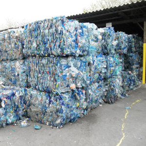 Déchets de bouteilles en PET en balles, mélange de couleurs, déchets plastiques / 100% bouteilles en PET transparentes, déchets plastiques à vendre - Product Image 2