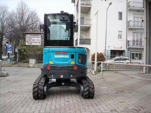 Compre para la excavadora Sunward SWE 35UF de tamaño mini con motor Changchai Cilindro hidráulico Eaton Bomba Shimadzu Garantía de 1 año - Product Image 5