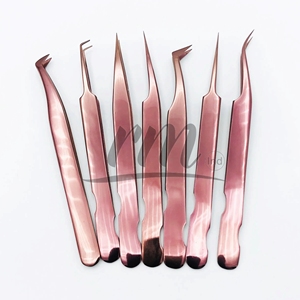 Ensemble de pinces à cils RMI en or rose, en acier inoxydable, professionnelles, de précision, antistatiques, à pointe dentelée, à prise lisse, pour extensions de cils - Product Image 1