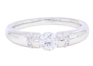 Wholesale OEM 0.90Ct Frosty Moissanite Round Engagement <b>Ring</b> with 3 Stones in 14K White Gold <b>Cheap</b> Option for Engagement <b>Rings</b> - Product Image 2