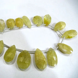 Cuentas de Briolette facetadas en forma de pera aguamarina amarilla natural tamaño 1-1,5 pulgadas de largo - Product Image 1