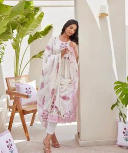 Dernière collection de Kurti, pantalon et dupatta en coton avec travail manuel imprimé, fabricant de Surat au prix le plus bas, mode féminine - Product Image 2