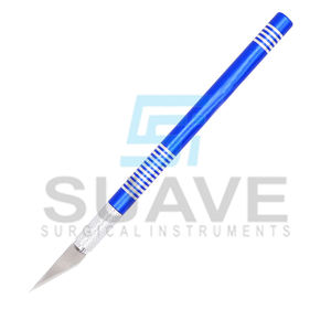 Poignées et lames de scalpel antidérapantes en acier inoxydable de couleur bleue de meilleur fournisseur par SUAVE SURGICAL INSTRUMENTS - Product Image 1