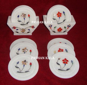 <b>Round</b> Shape Handmade <b>White</b> Marble Inlay Florals Design Tea Coaster Set For Corporate And Gifts Purpose Exporter And Importer. - Product Image 4