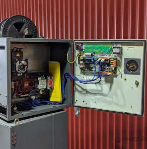 Brazo Robótico Fanuc R-2000iA-165CF Reacondicionado con Alcance de 1.4m y Capacidad de 165kg con Componentes Centrales del Motor - Product Image 5