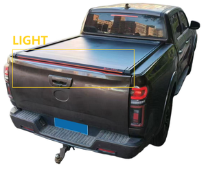 ฝาครอบกระบะท้ายรถแบบม้วนเก็บได้ ทำจากอลูมิเนียม สำหรับรถกระบะ TOYOTA Tacoma 5FT ปี 06-15 กันน้ำ ล็อคได้ - Product Image 2