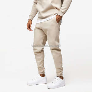 Chándal con capucha liso para hombre y mujer disponible con logotipo personalizado y chándal de diseño para la temporada de invierno - Product Image 3