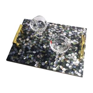 Plateau de service décoratif de luxe moderne avec incrustation de nacre octogonale et poignée en métal doré pour les repas à la maison et les cadeaux - Product Image 2