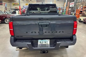 LISTO PARA ENVIAR, Volante a la Derecha/Izquierda, TOYOTA TACOMA TRD SPORT 2025, Doble Cabina, 4x4, Turbo, 4 Cilindros, Kit de Elevación de 2.5 Pulgadas - Product Image 5