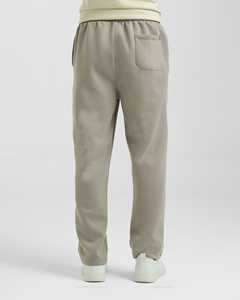 ราคาขายส่ง รับผลิตตามแบบ OEM กางเกงวอร์มออกกำลังกายฤดูหนาวสีเบจ ดีไซน์ใหม่ เนื้อผ้านุ่ม สวมใส่สบาย ทรงหลวม - Product Image 2