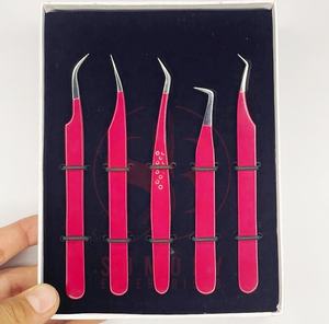 Pinzas de pestañas de grados personalizados al por mayor punta de fibra roja herramientas de belleza de acero inoxidable para extensión de pestañas - Product Image 3