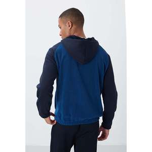เสื้อสเวตเชิ้ตผ้าฟลีซทรงมาตรฐานสำหรับผู้ชาย Air Jones Ruby - สีน้ำเงินกรมท่า อุ่นสบาย ผลิตจากโพลีเอสเตอร์ 100% เหมาะสำหรับสวมใส่ลำลอง - Product Image 5
