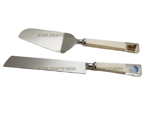 Wholesale Resin & Stainless Steel Cake Serving Set of 2 with <b>Mirror</b> Polish for Bake Ware Cake Tools Birthday Party Cake - Product Image 1